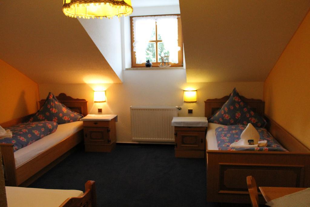 Hotel Schaefflerhof Бишофсмайс Стая снимка